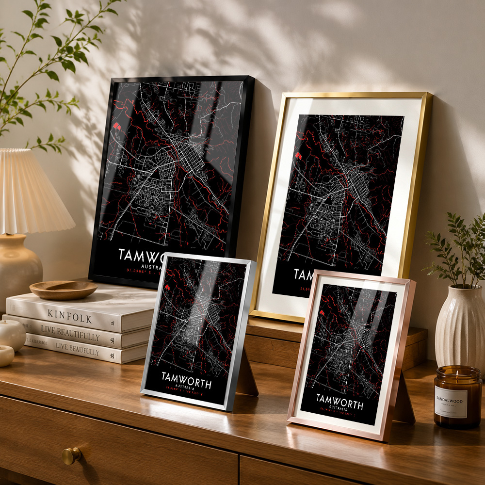 タムワース ダークマップ フレーム付きメタルプリント カスタ - Custom Map Poster のレビューと価格