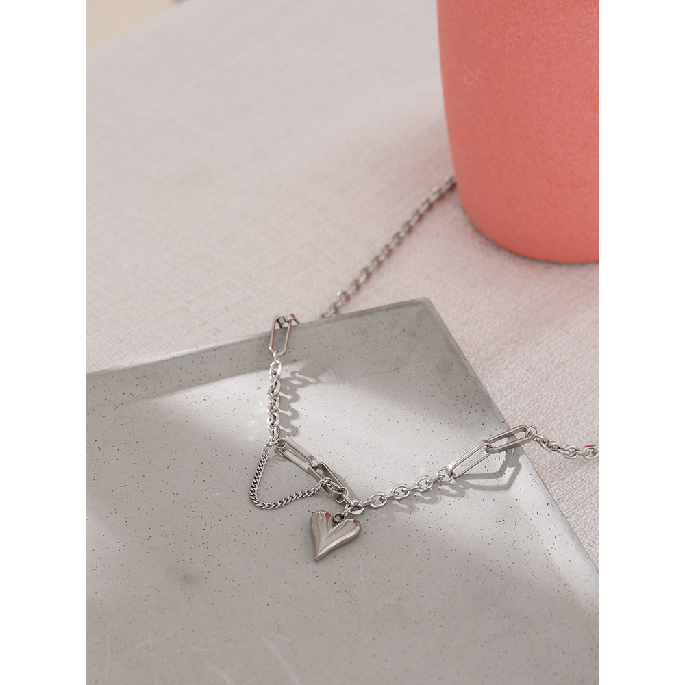 Yhpup ロマンチックなハートペンダントネックレス女性のた - Birth Flower Necklace のレビューと価格
