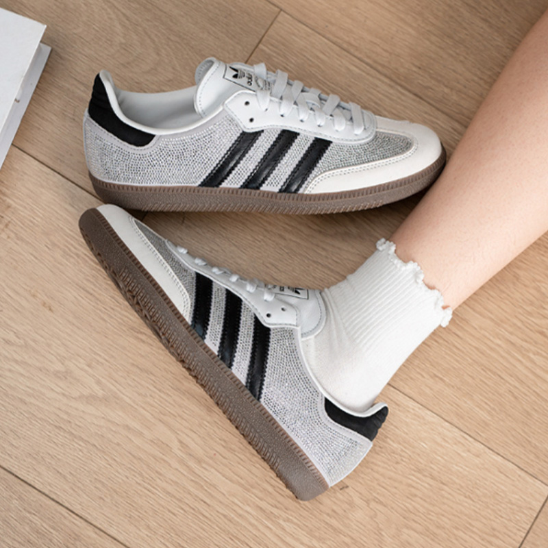 アディダス オリジナルス サンバ OG W IH9055 ロ - Adidas Shoes Samba のレビューと価格